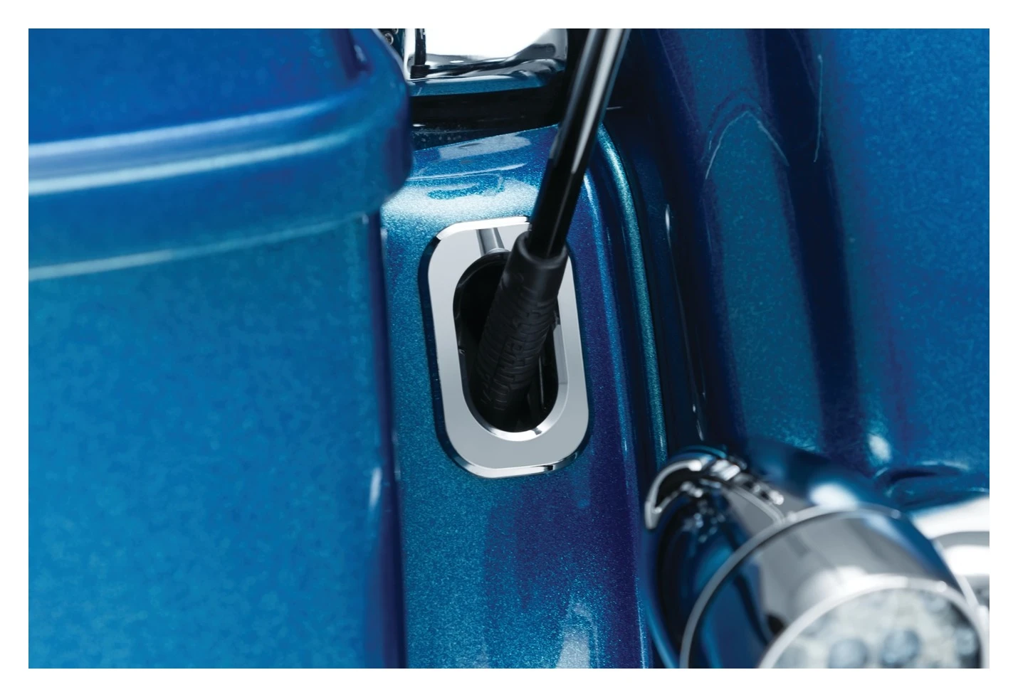 Kuryakyn Antenna Hole Accent / Filler For Harley Touring 2006-2021 4 Kuryakyn Antenna Hole Accent / Filler For Harley Touring 2006-2021 - Image 2