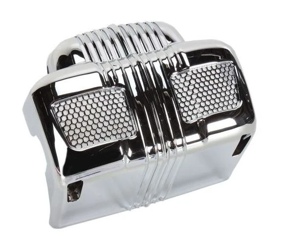 Kuryakyn Coolant Pump Cover For Harley Electra Glide Ultra Limited / Tri-Glide 2014-2016 4 Kuryakyn Coolant Pump Cover For Harley Electra Glide Ultra Limited / Tri-Glide 2014-2016 - Image 2