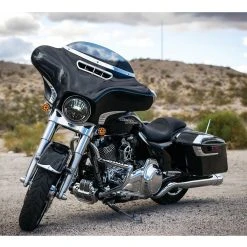 Kuryakyn Fairing Windshield Trim For Harley Touring 2014-2022 -Kuryakyn Online Store kuryakyn fairing windshield trim for harley touring2014 8