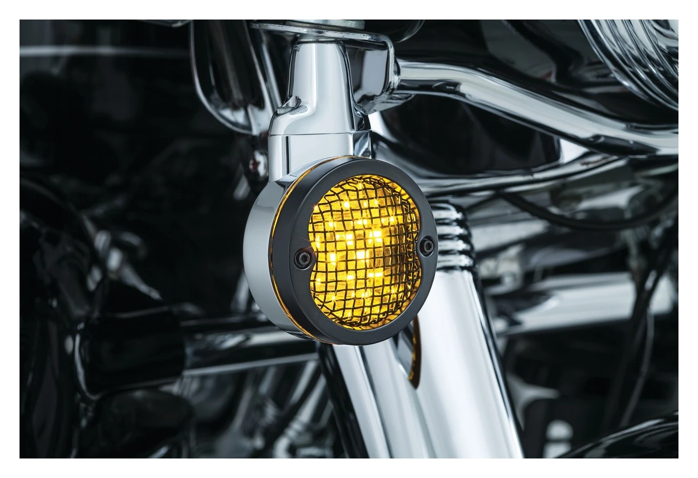 Kuryakyn Mesh Flat Turn Signal Bezels For Harley 4 Kuryakyn Mesh Flat Turn Signal Bezels For Harley - Image 2