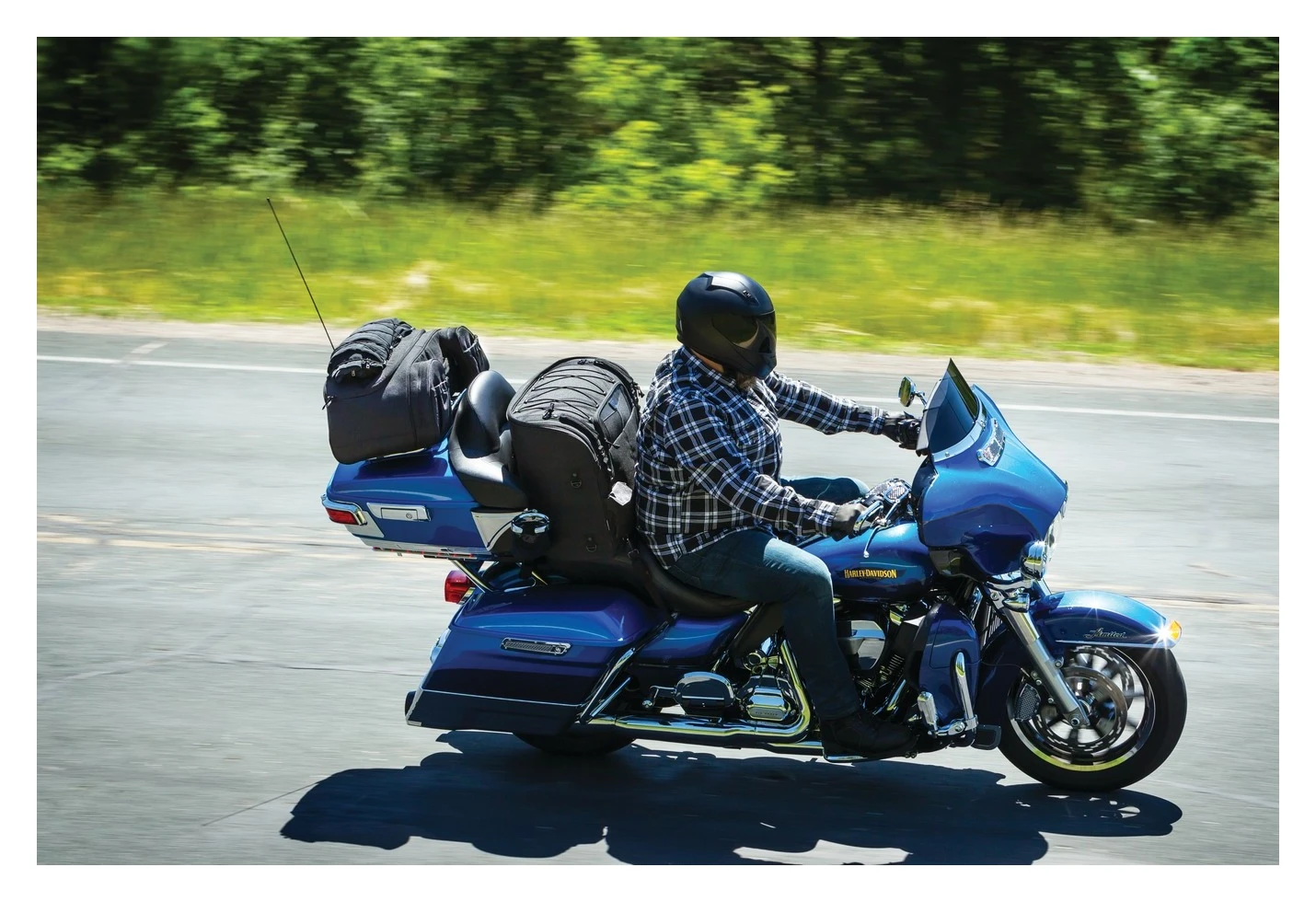 Kuryakyn Momentum Wanderer Touring Seat Bag 9 Kuryakyn Momentum Wanderer Touring Seat Bag - Image 7