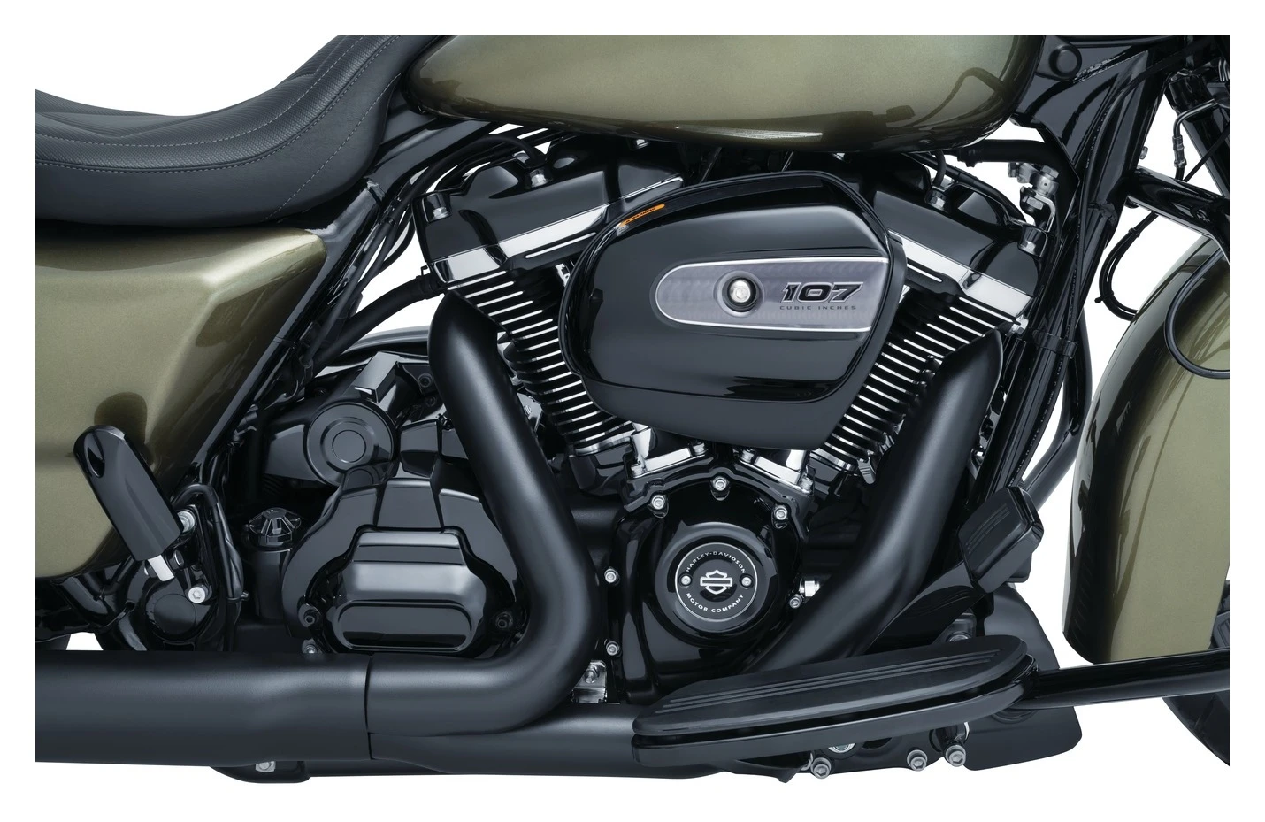 Kuryakyn Precision Transmission Shroud For Harley 9 Kuryakyn Precision Transmission Shroud For Harley - Image 7