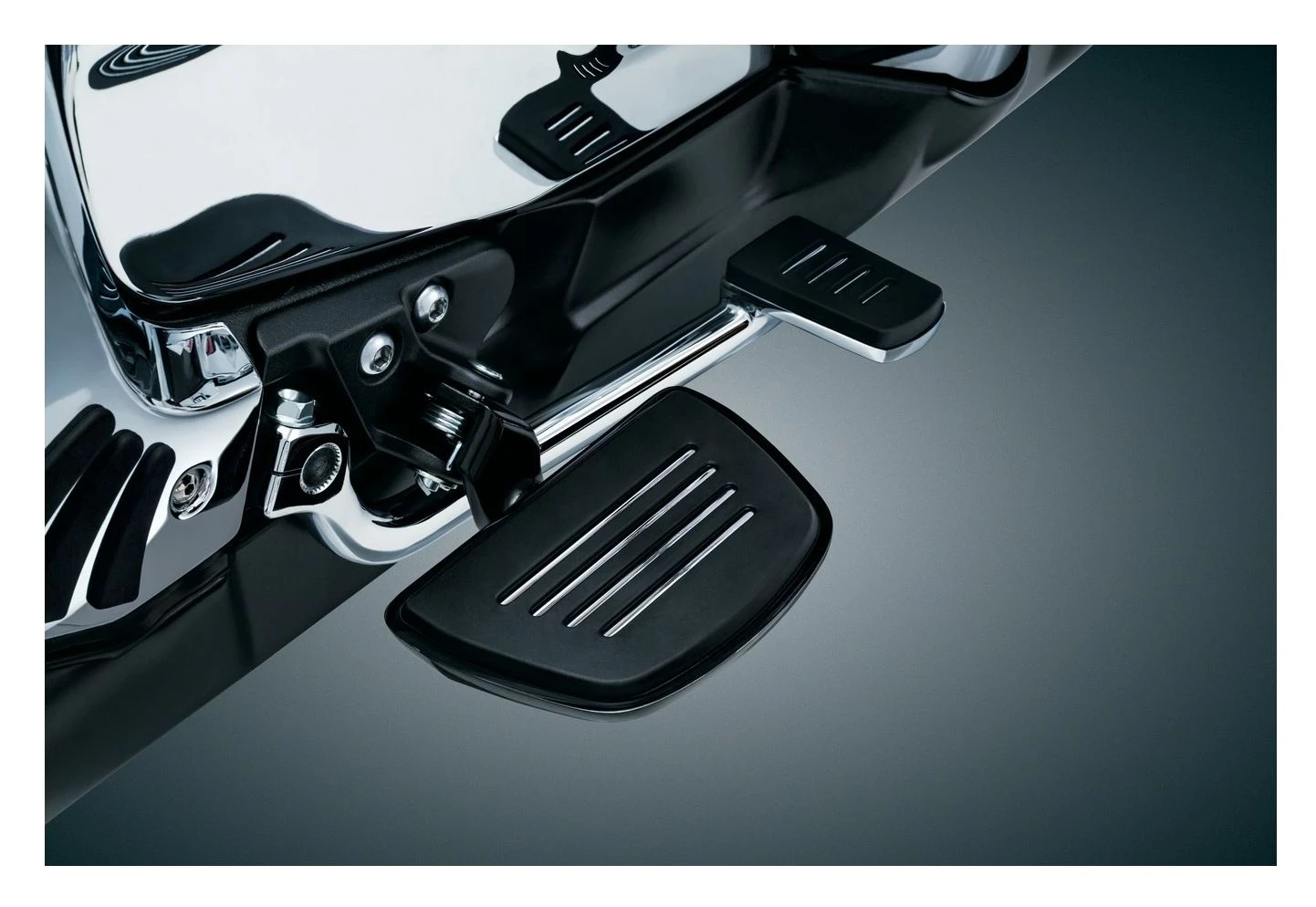 Kuryakyn Premium Mini Boards With Comfort Drop Mounts For Honda GoldWing 2001-2017 - Image 2
