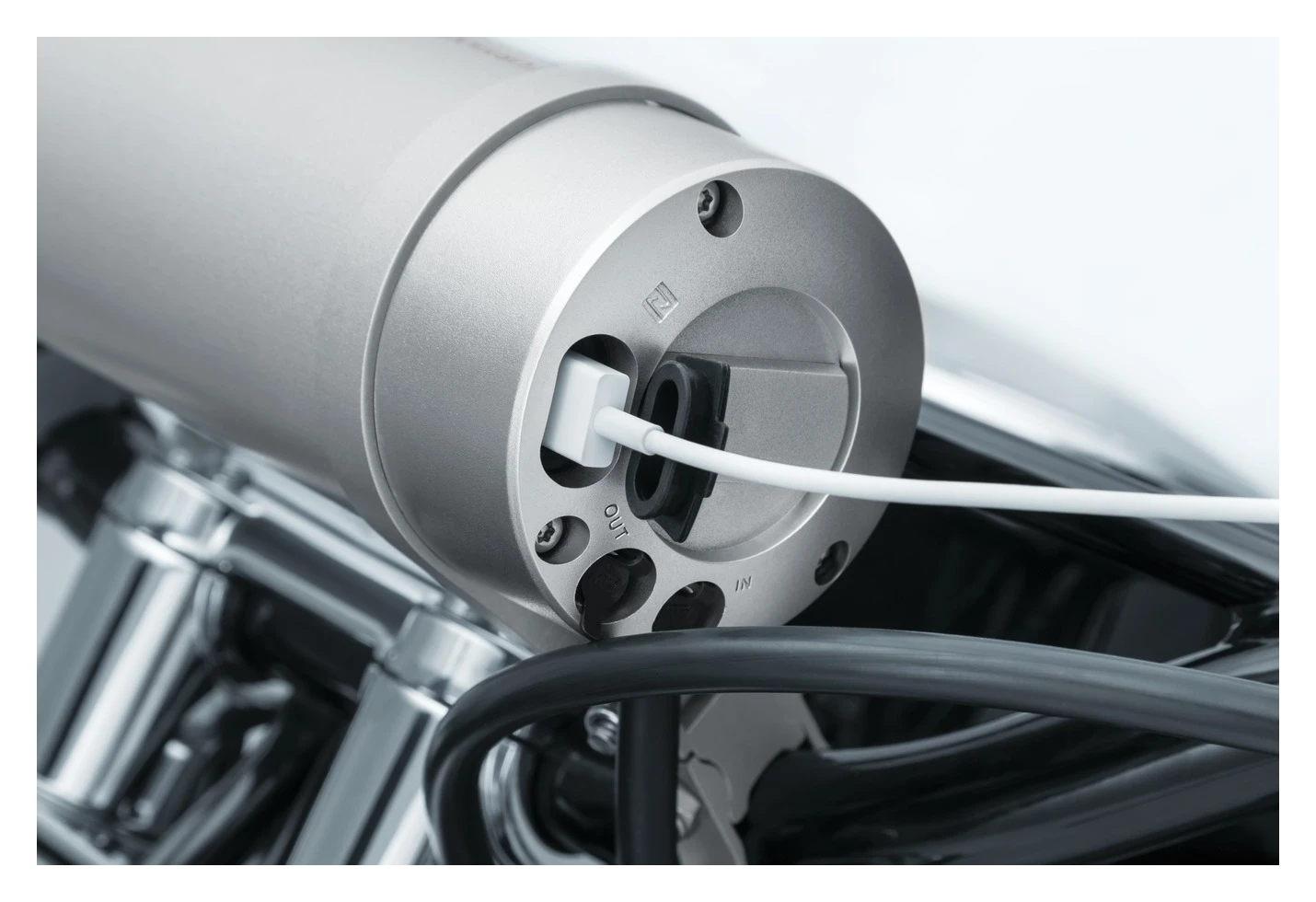 Kuryakyn Road Thunder Bluetooth Sound Bar Plus by MTX 7 Kuryakyn Road Thunder Bluetooth Sound Bar Plus by MTX - Image 5