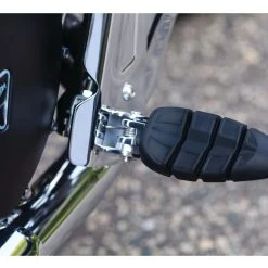 Kuryakyn Front / Rear Splined Foot Peg Adapters Triumph 7 Kuryakyn Front / Rear Splined Foot Peg Adapters Triumph -Kuryakyn Online Store kuryakyn splined peg adapters triumph 5