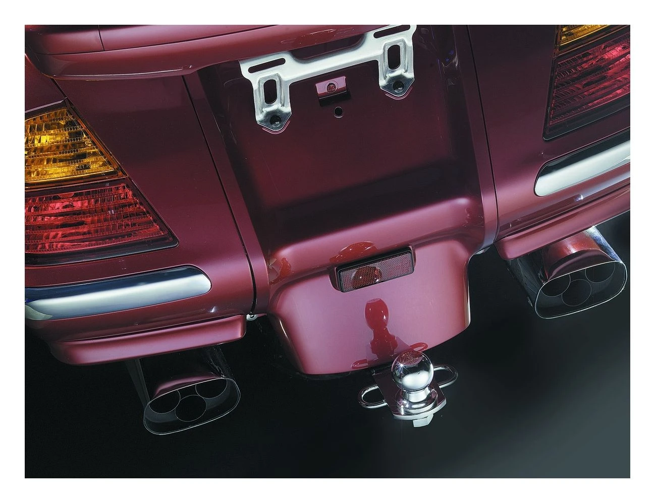 Kuryakyn Trailer Hitch For Honda GoldWing GL1800 4 Kuryakyn Trailer Hitch For Honda GoldWing GL1800 - Image 2