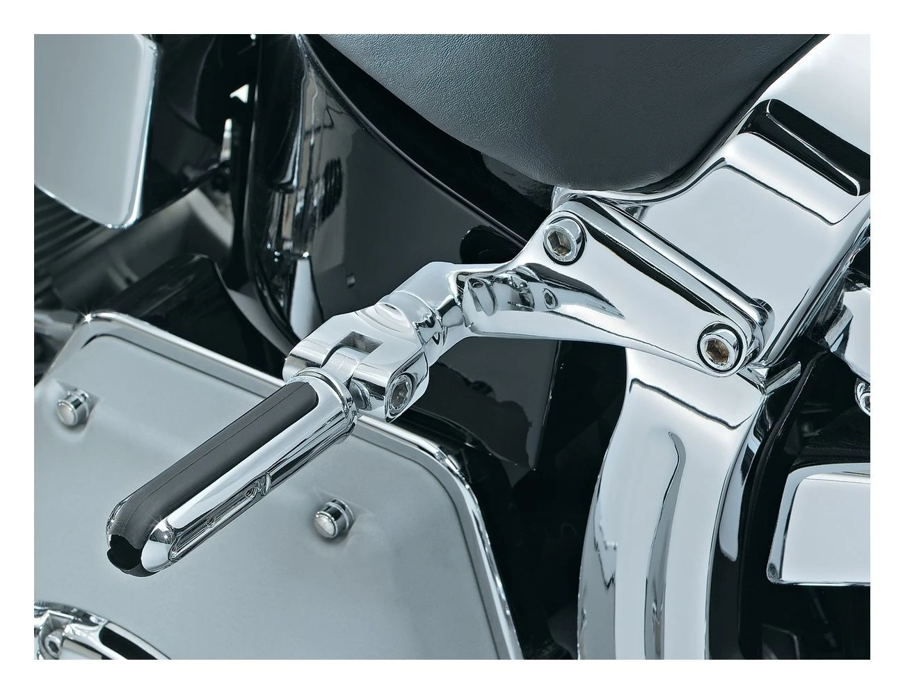 Kuryakyn Underseat Passenger Foot Peg Mounts For Harley Softail 7 Kuryakyn Underseat Passenger Foot Peg Mounts For Harley Softail - Image 5